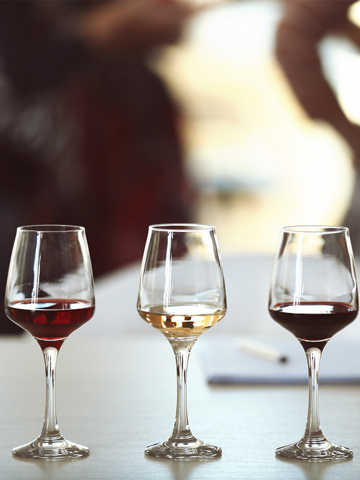 Glasses of red and white wine